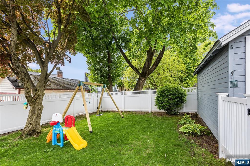 24 Fairmount Terrace