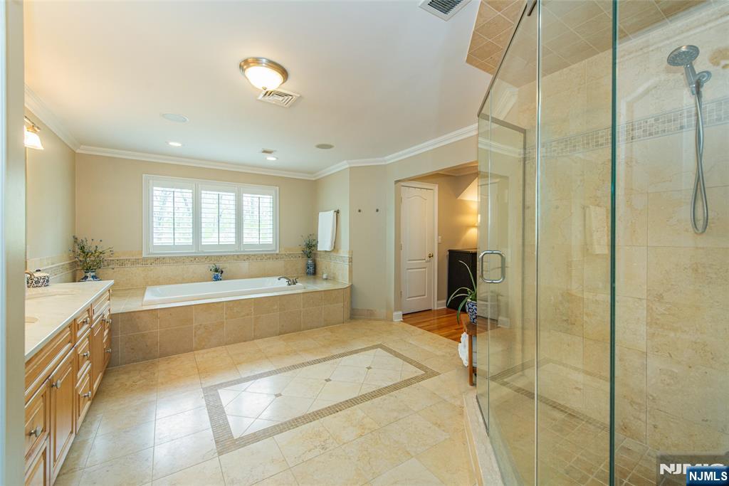 5 Julia Court — photo 22