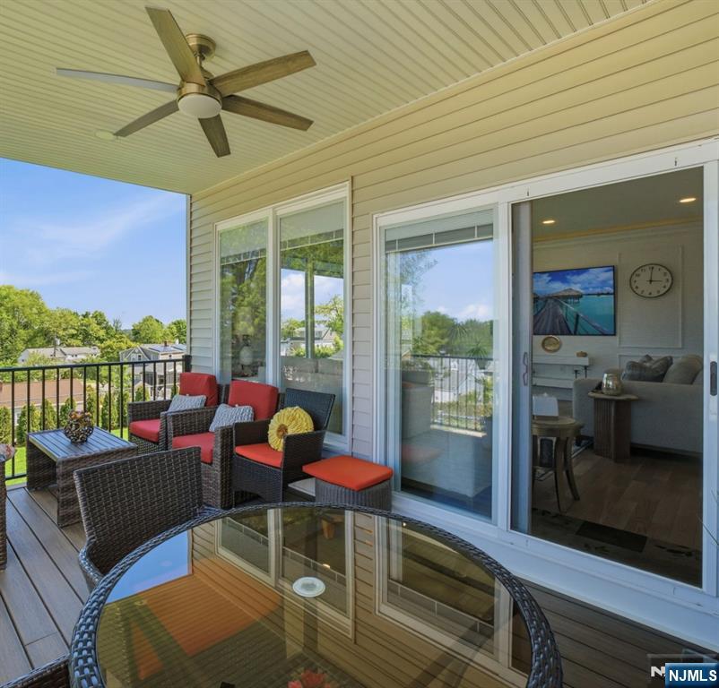 25 Mayfair Place, Clifton, NJ 07013 Listing Photo  11