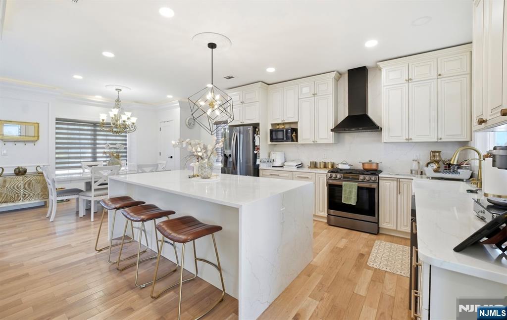 25 Mayfair Place, Clifton, NJ 07013 Listing Photo  8