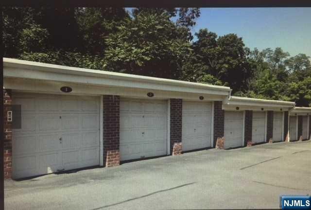 280-320 Oak, #290D, Ridgewood, NJ 07450 Listing Photo  18
