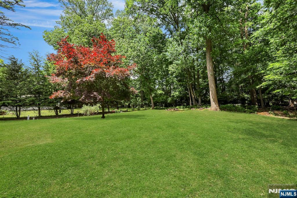 Homes for sale in Wyckoff, NJ | 522 Helena Ave, Wyckoff, NJ 07481 | MLS# 26017153