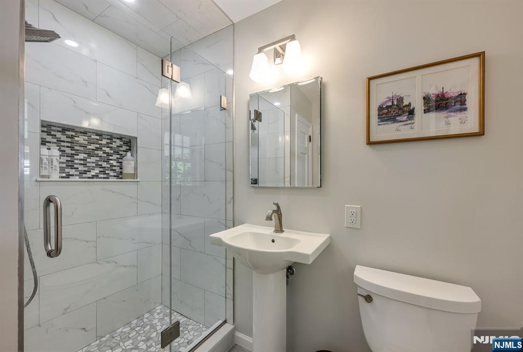 110 Ackerman Avenue — photo 15