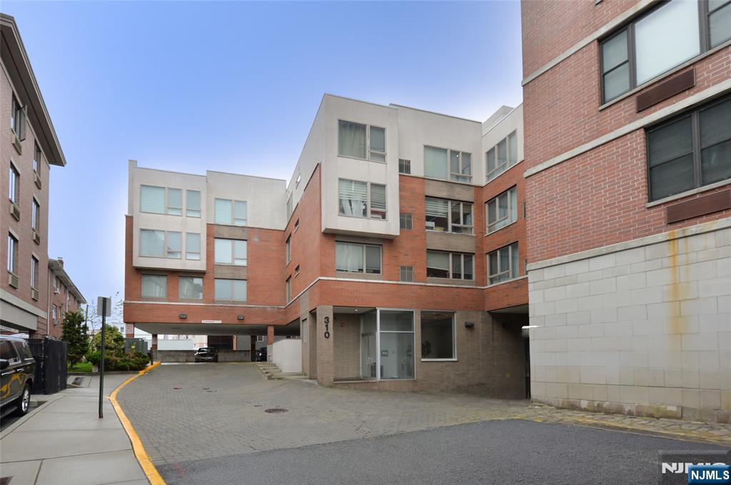 310 Cliff Lane 3F - Photo 1