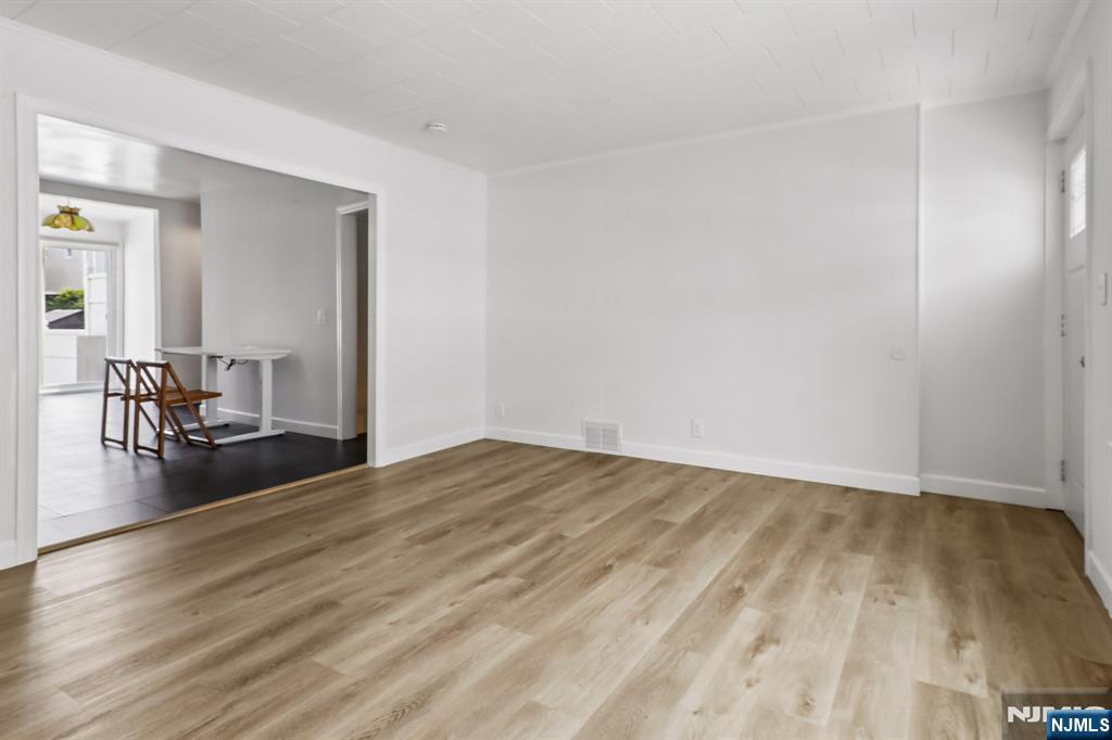 63 Garrison Street - Photo 8