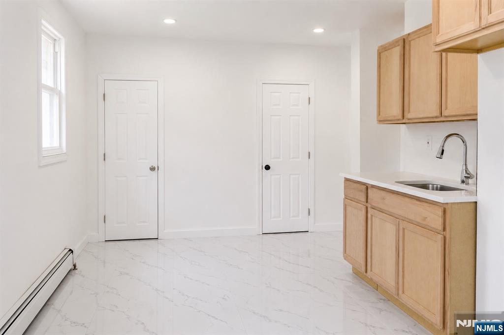 80 Wayne Avenue - Photo 5