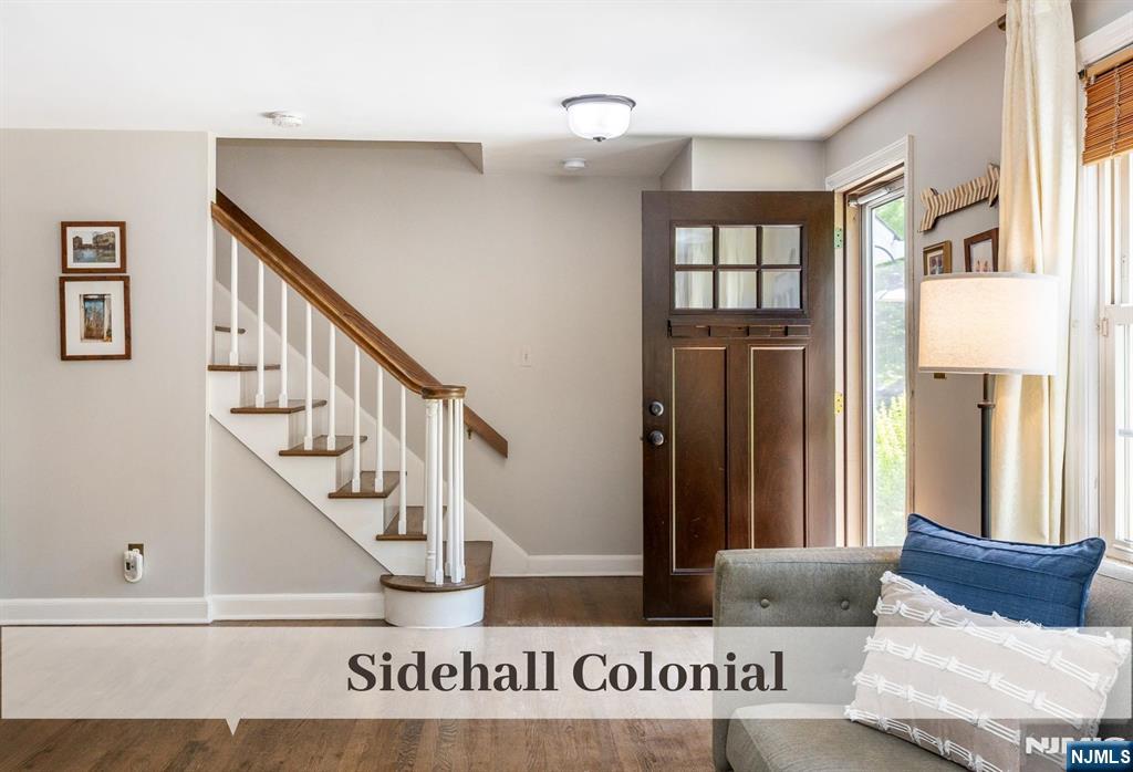 445 Fairfield Avenue - Photo 4