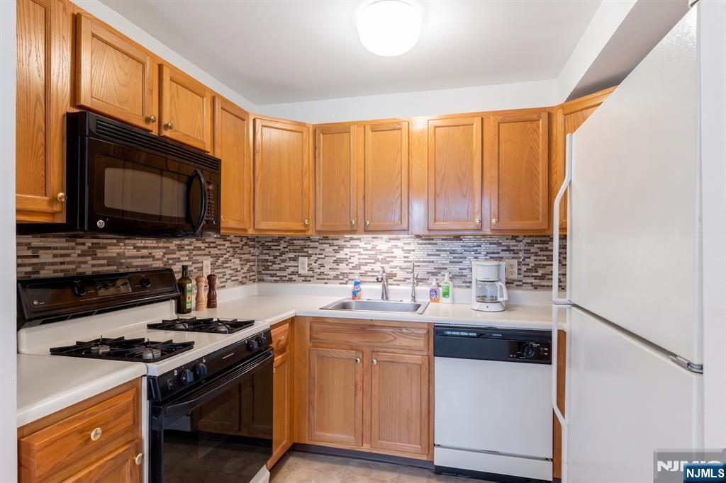 81 Park Edge 2K - Photo 4