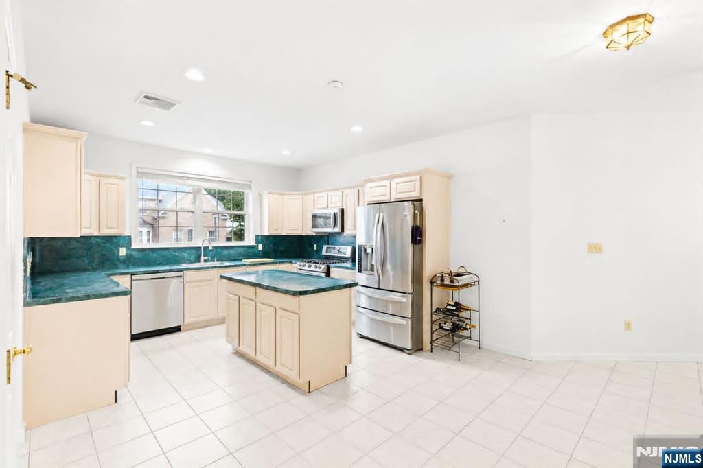 83 Patrick Avenue, Emerson, NJ 07630 Listing Photo  21