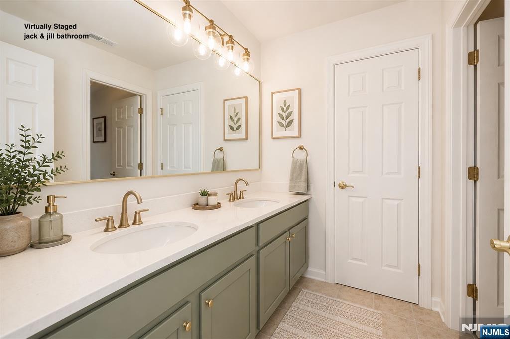 8 Overlook Drive — photo 38
