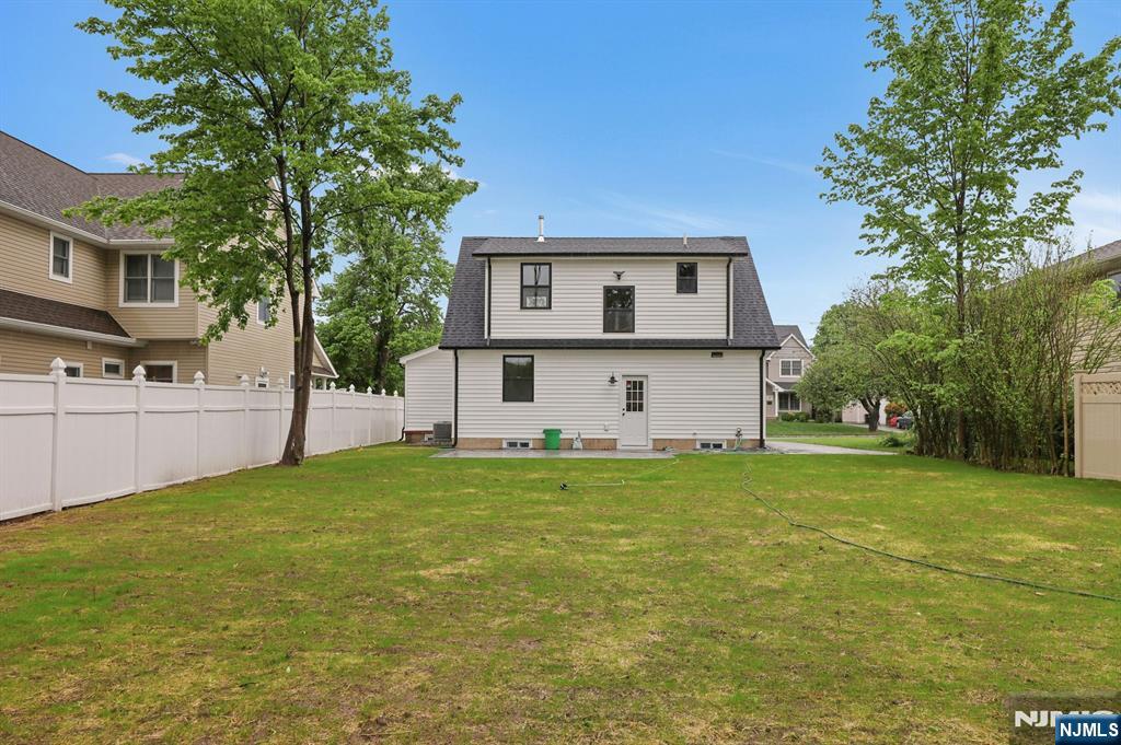 134 Johnson, Mahwah, NJ 07430 Listing Photo  28