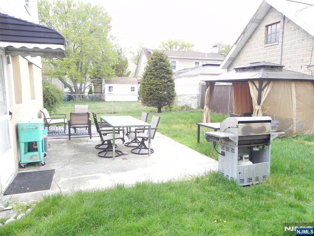 26 Marshall Ave, Little Ferry, NJ 07643