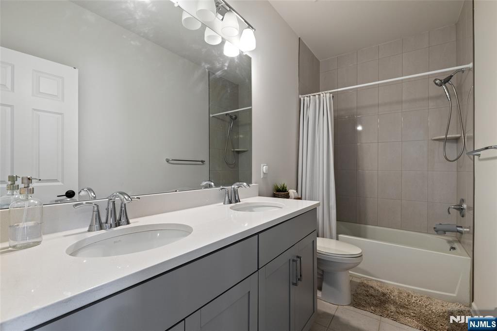 9 Arnold Drive - Photo 15