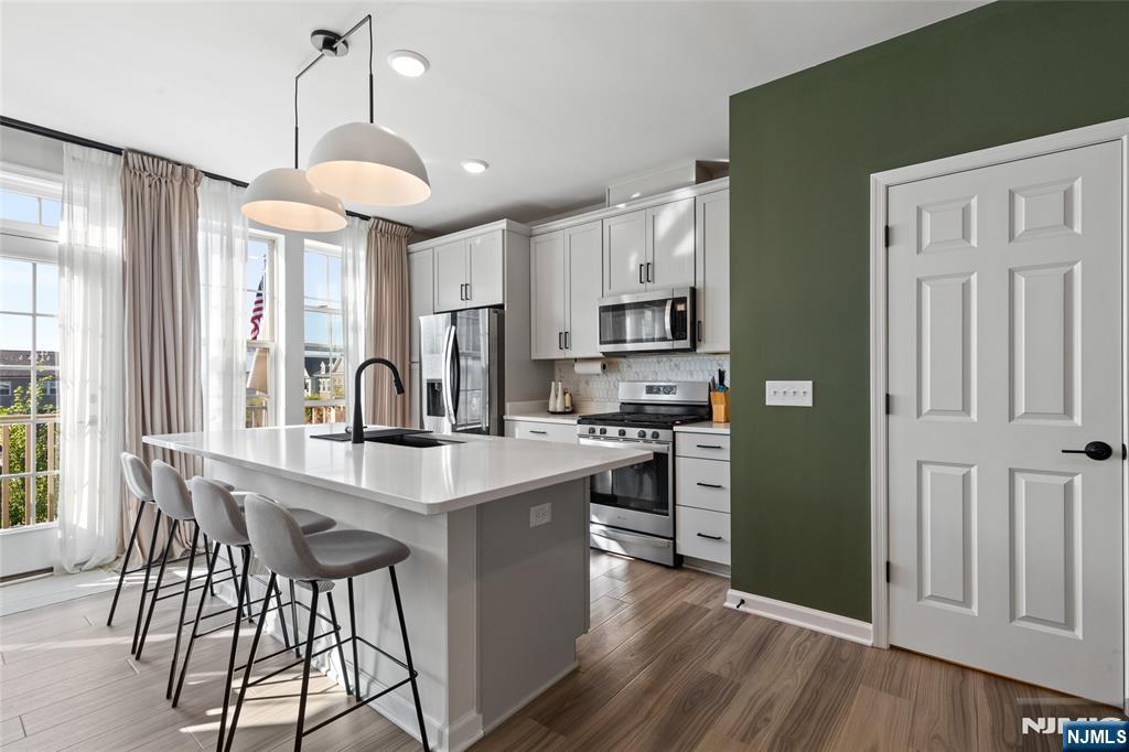 9 Arnold Drive - Photo 3