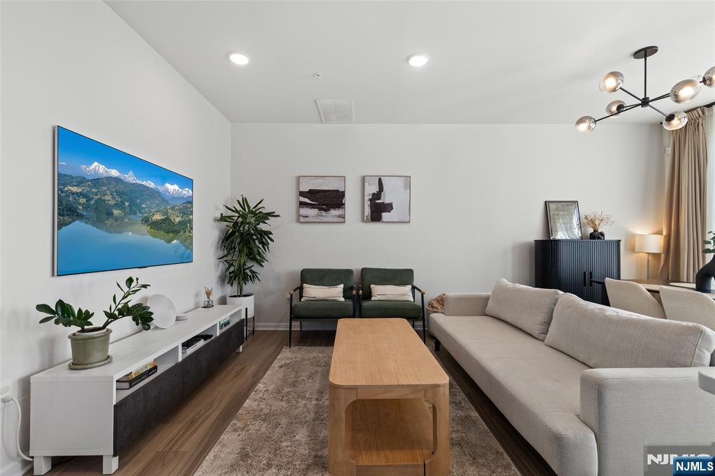 9 Arnold Drive - Photo 5