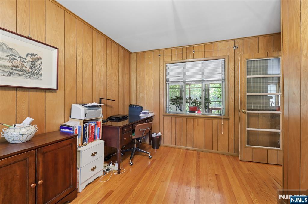 12 Beverly Road, Englewood Cliffs, NJ 07632 Listing Photo  13
