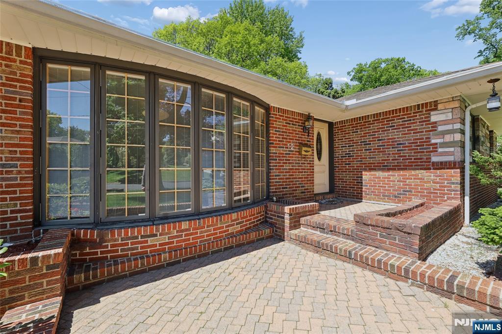 12 Beverly Road, Englewood Cliffs, NJ 07632 Listing Photo  35