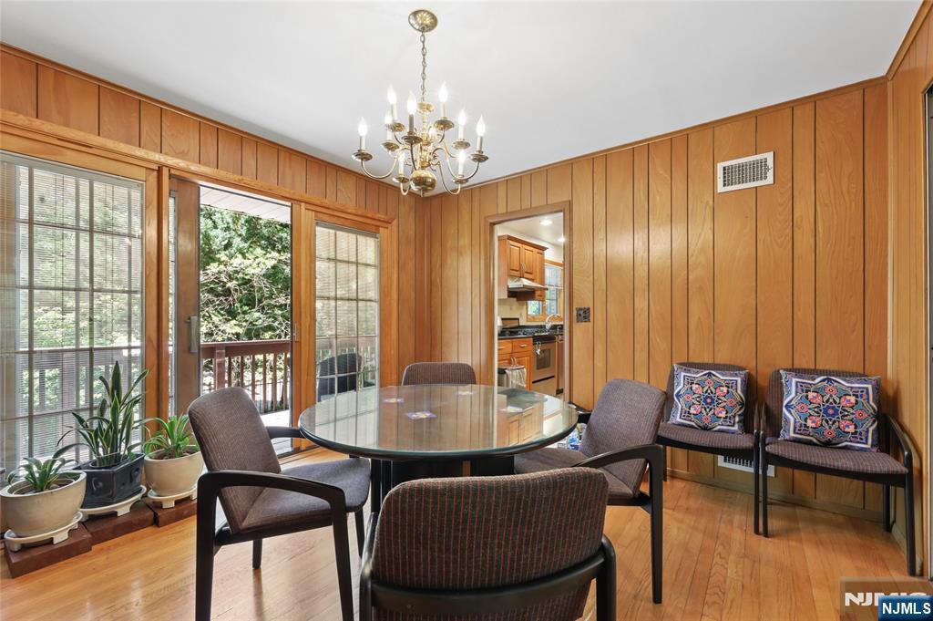 12 Beverly Road, Englewood Cliffs, NJ 07632 Listing Photo  7