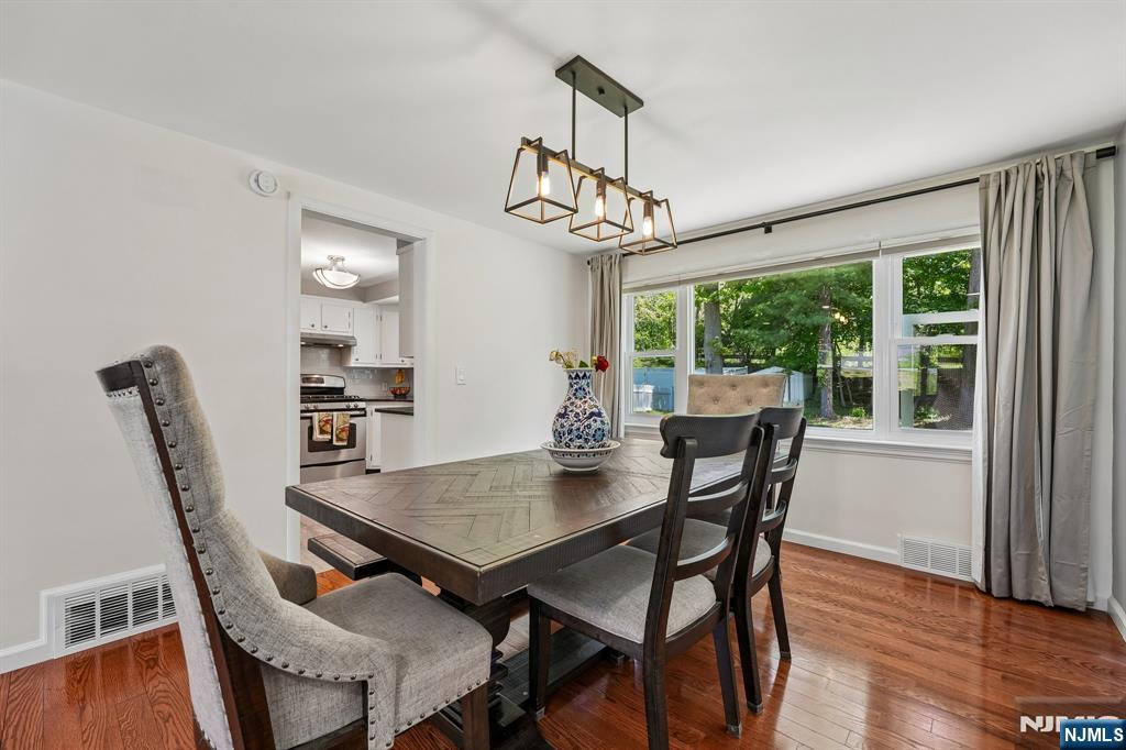 5th image of 21 Howard Pl, Waldwick, NJ 07463 | MLS# 26017303