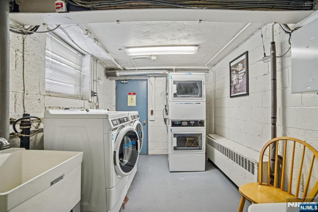 2430 8th Street #5B
