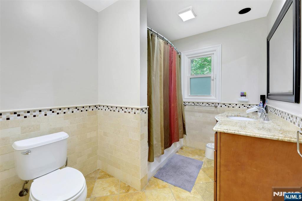 514 Rutland Avenue, Teaneck, NJ 07666 Listing Photo  19