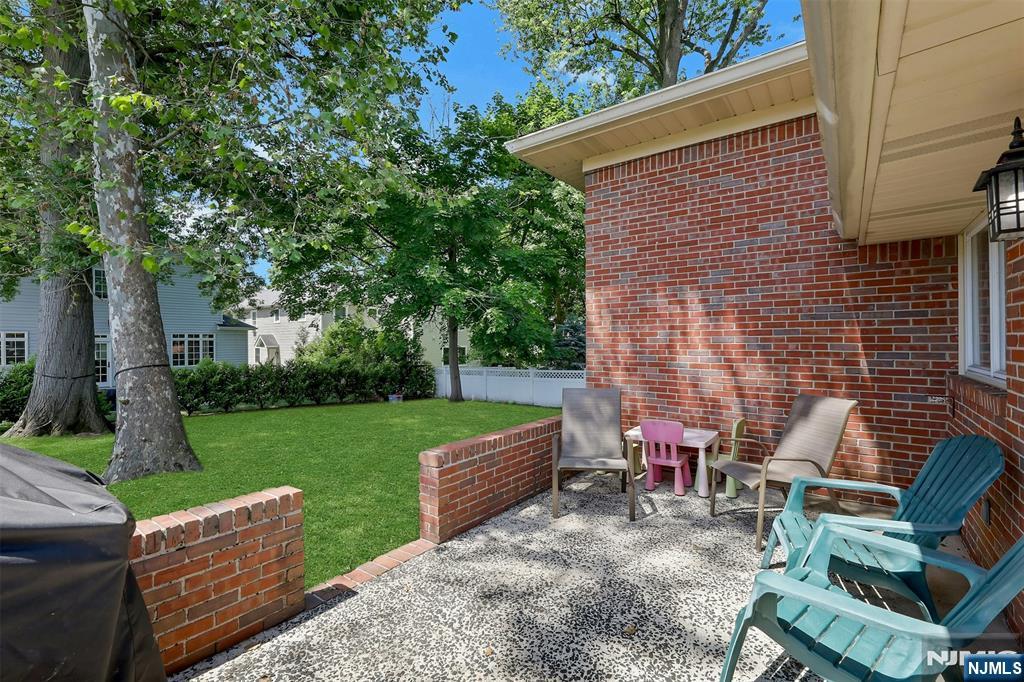 514 Rutland Avenue, Teaneck, NJ 07666 Listing Photo  30