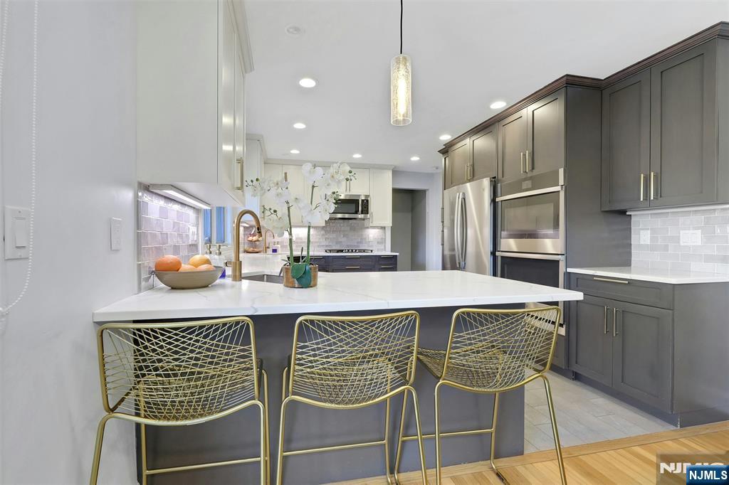 514 Rutland Avenue, Teaneck, NJ 07666 Listing Photo  8