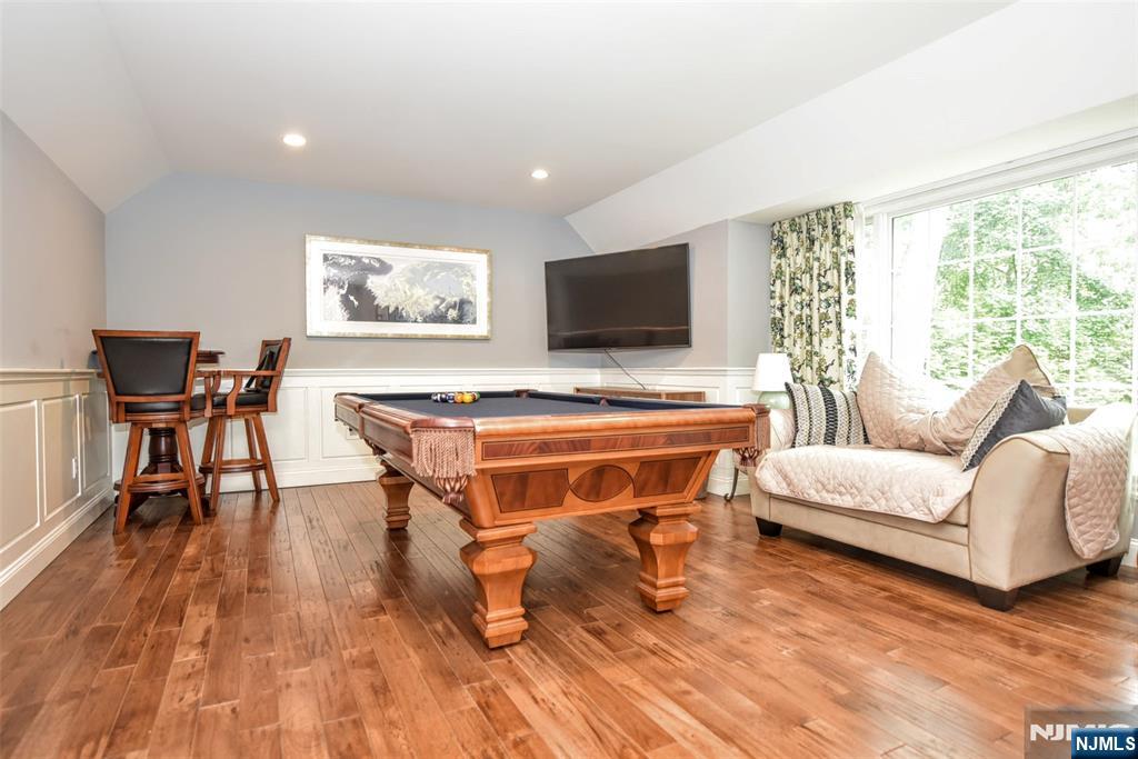 523 Ewing Avenue — photo 12