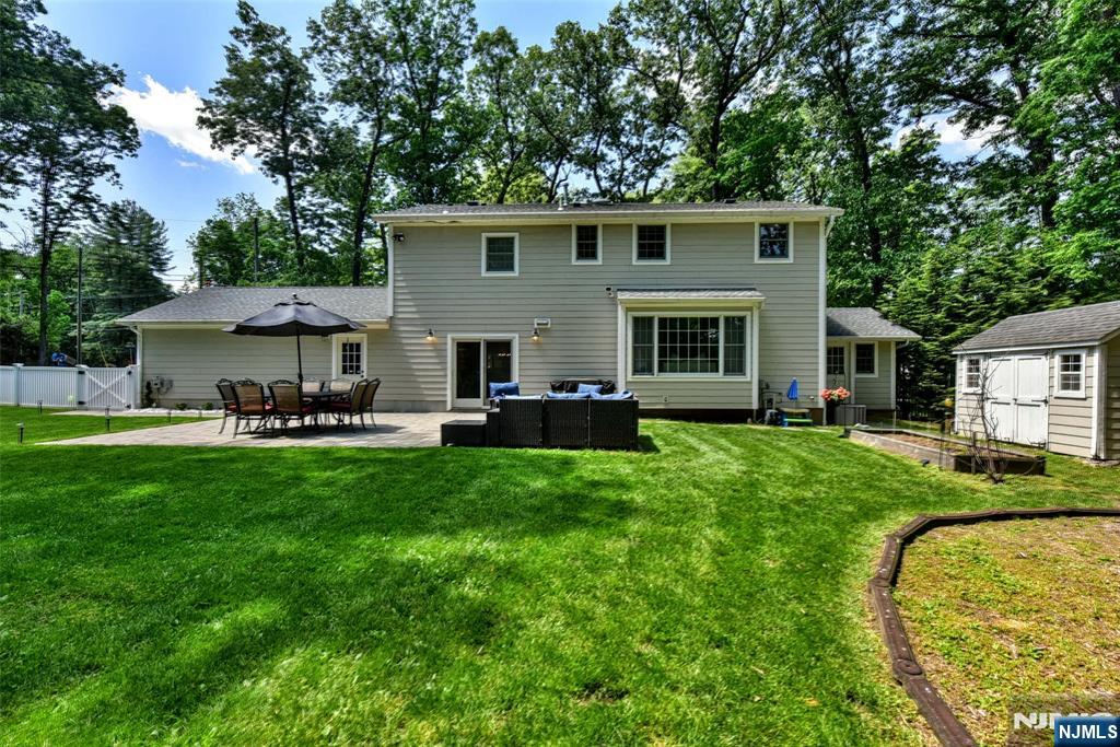 523 Ewing Avenue — photo 26