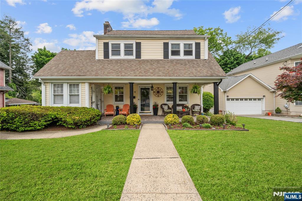 15 Valley Road - Photo 1