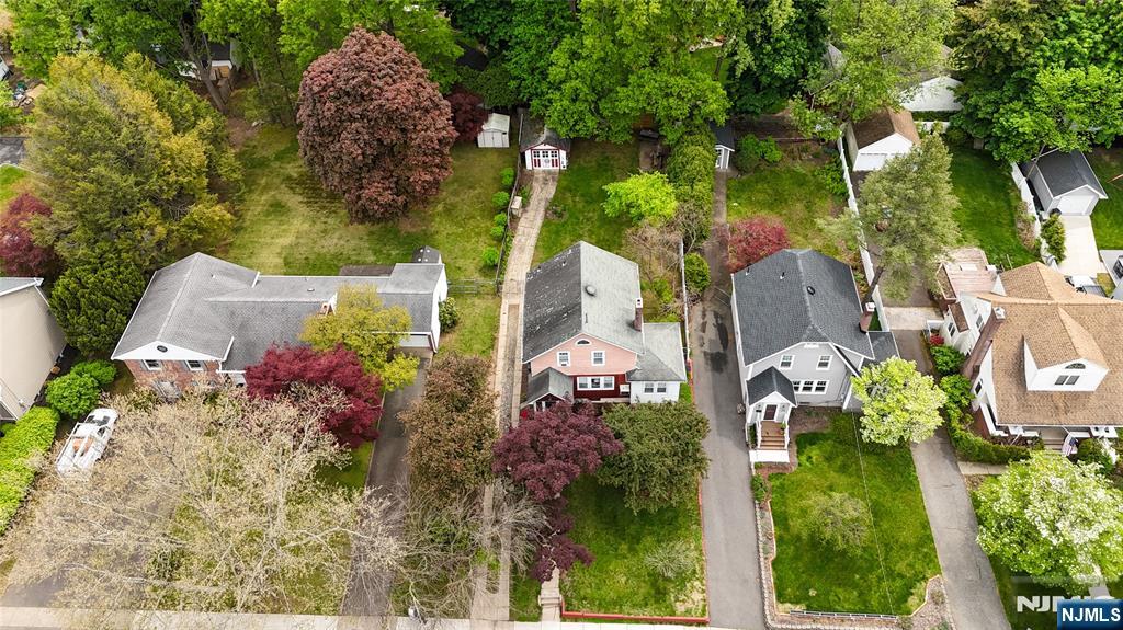 111 3rd Ave, Westwood, NJ 07675