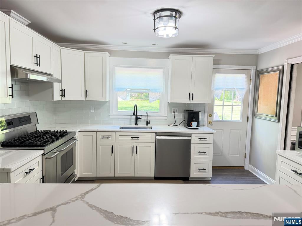 53 Frederick Place - Photo 4