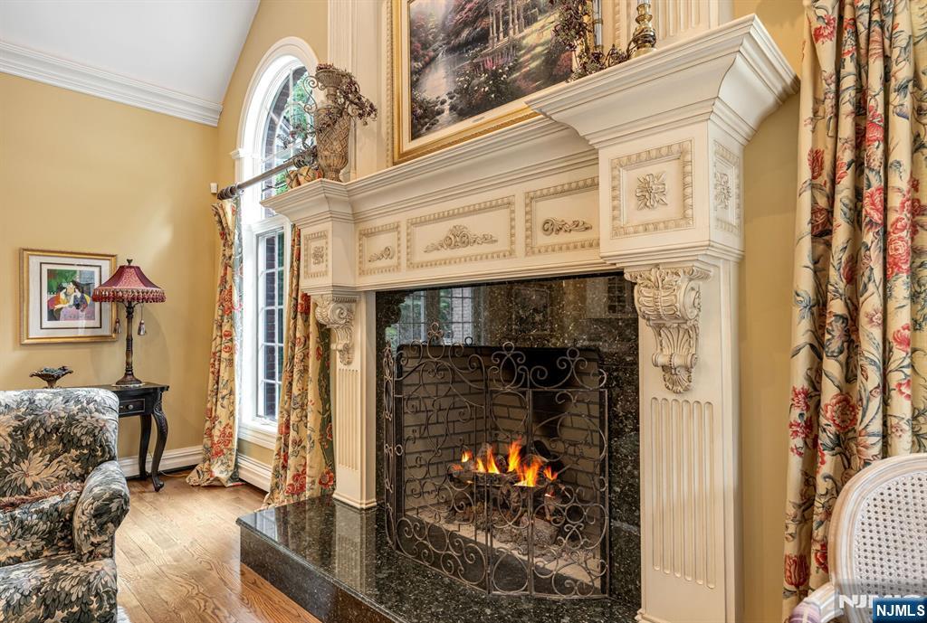 68 Brams Hill Drive, Mahwah, NJ 07430 Listing Photo  16