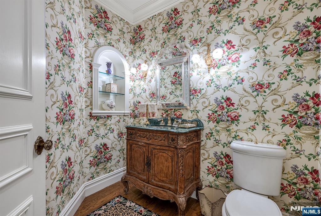 68 Brams Hill Drive, Mahwah, NJ 07430 Listing Photo  30