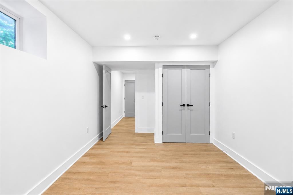 44 Cedar Street — photo 35