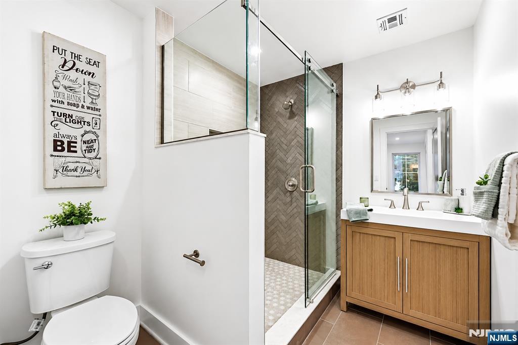 44 Cedar Street — photo 10