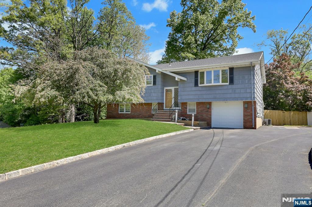 20 Bluehill Road