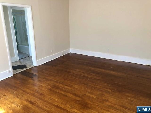 82 Park Avenue 1 - Photo 3