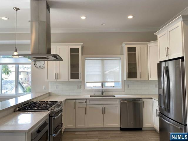 1582 John, Fort Lee, NJ 07024 Listing Photo  3