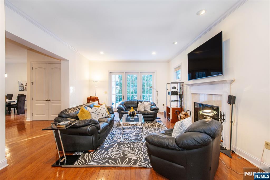 3 Christopher Court - Photo 9
