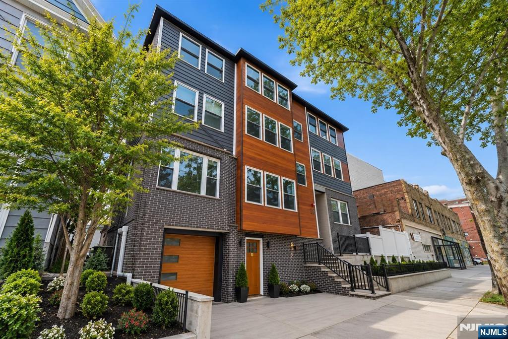 2249 John F Kennedy Boulevard - Photo 3
