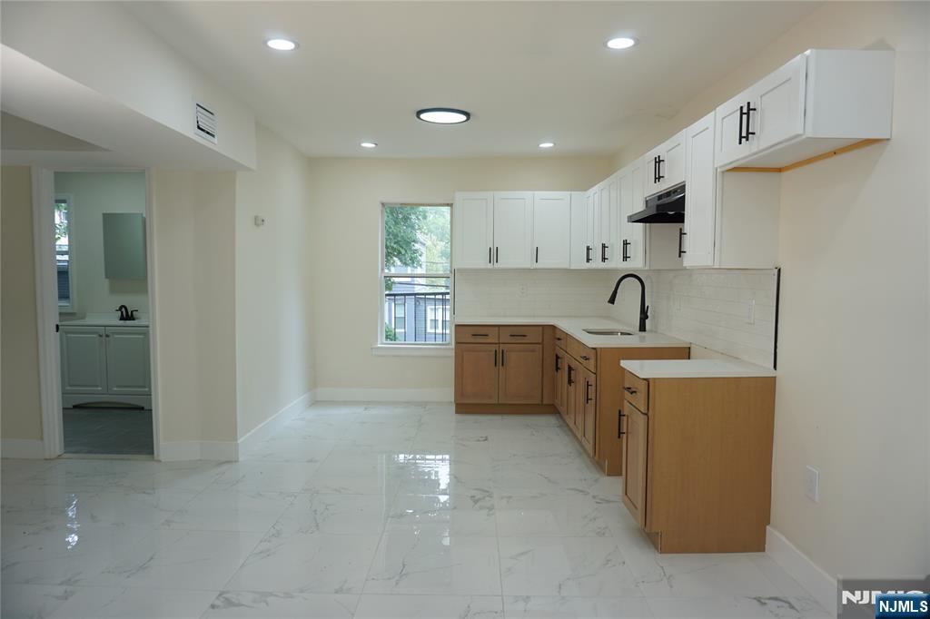 116 19th Street - Photo 3