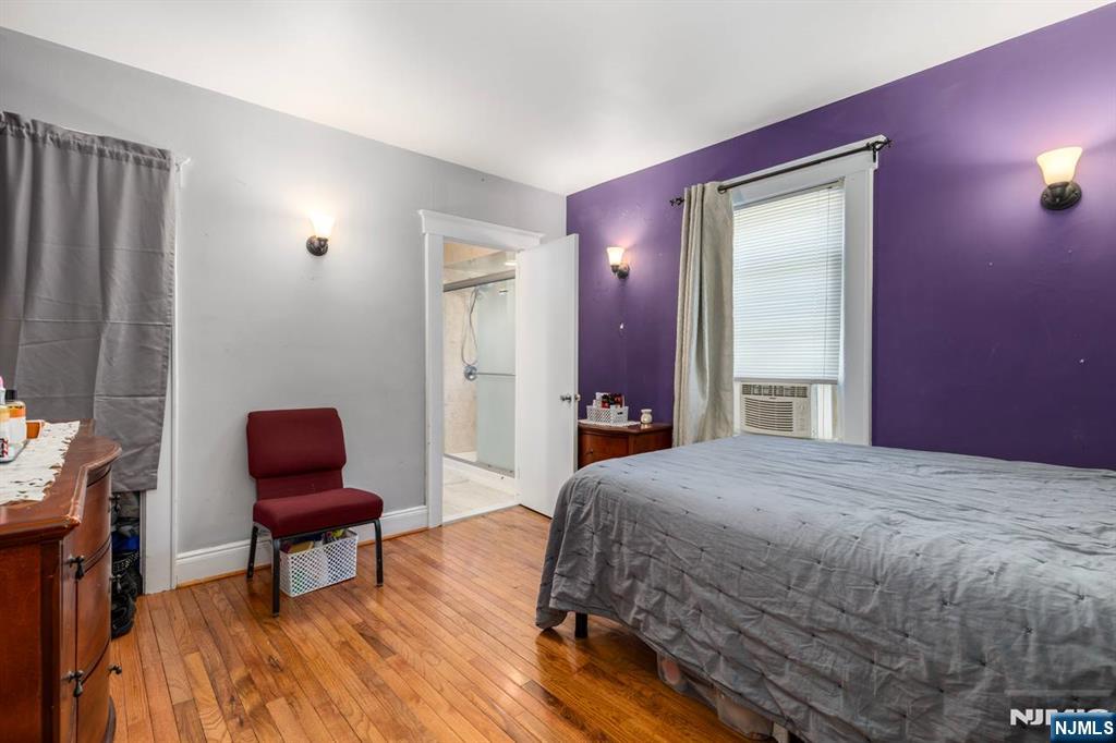 54 Bedford Avenue - Photo 14