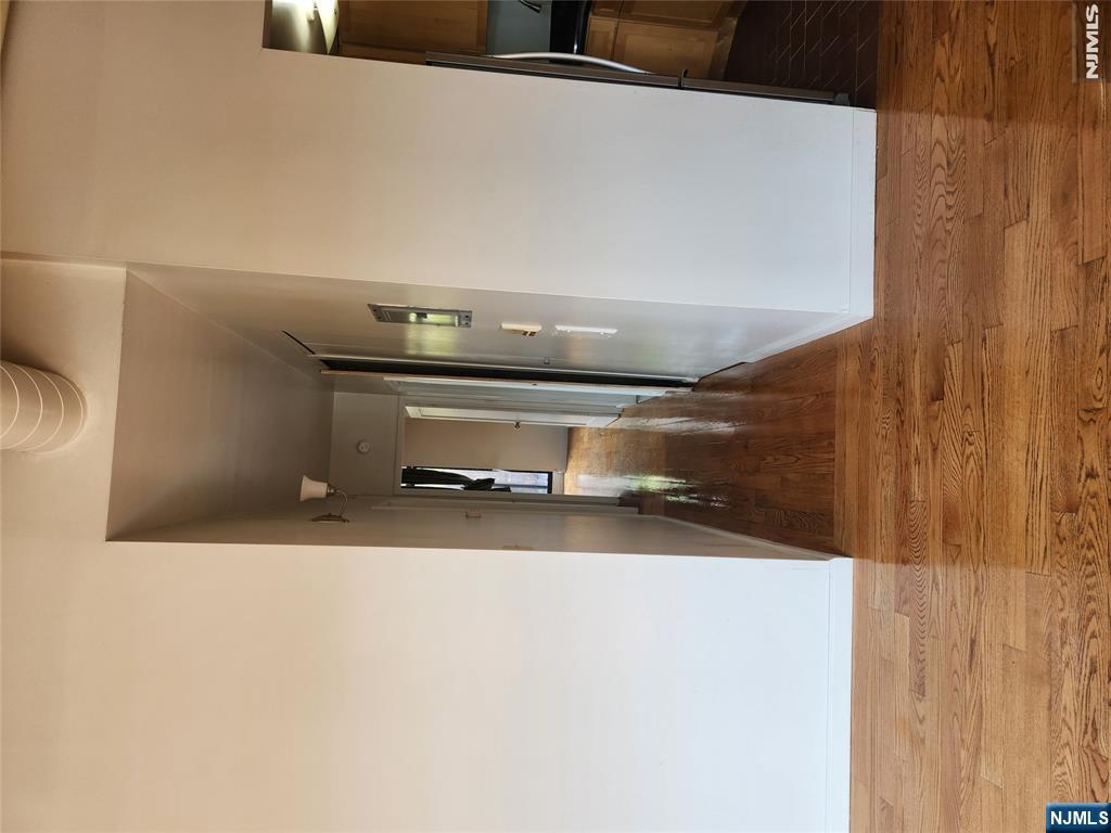 840 River - Photo 3