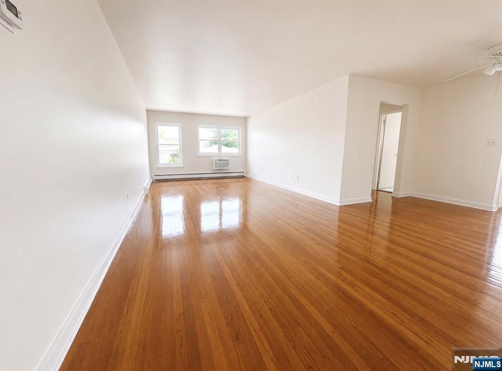 475 Grand Avenue 3E - Photo 1