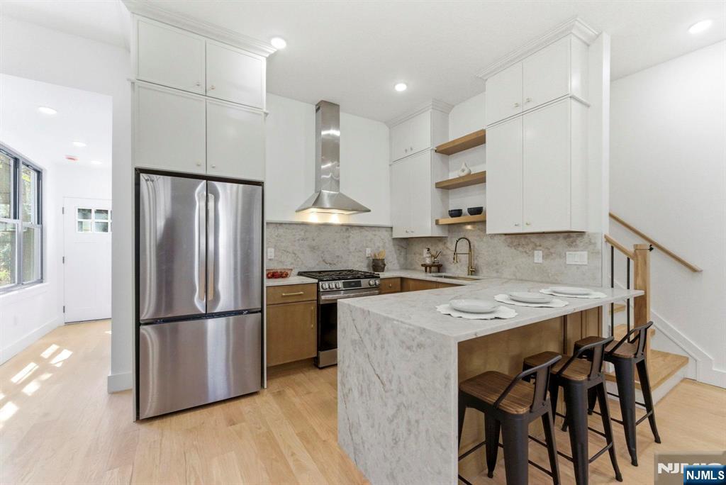 113.5 Oak Street 1 - Photo 1