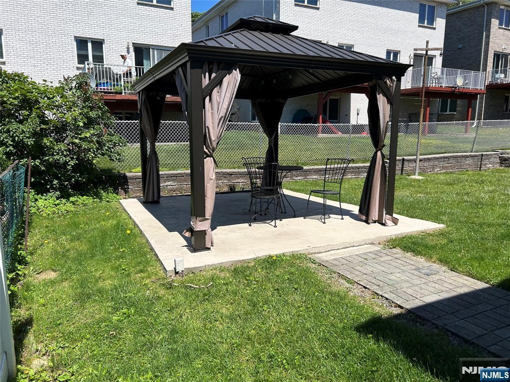 35 Edsall, #1st fl, Palisades Park, NJ 07650 Listing Photo  15