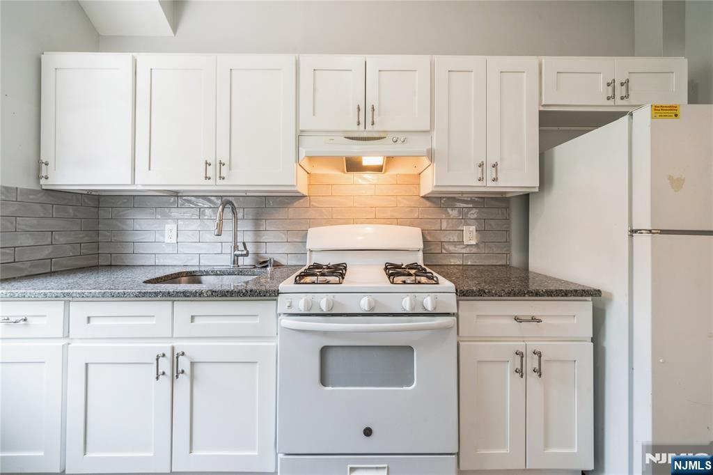 309 14th Street - Photo 4