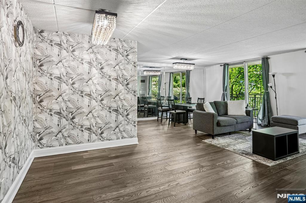 1077 River Road 211 - Photo 2
