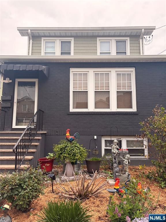 32 Hamilton Avenue - Photo 2